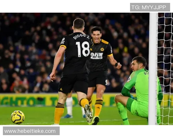 深入分析成都网球队的盯防战术及其在比赛中的应用效果