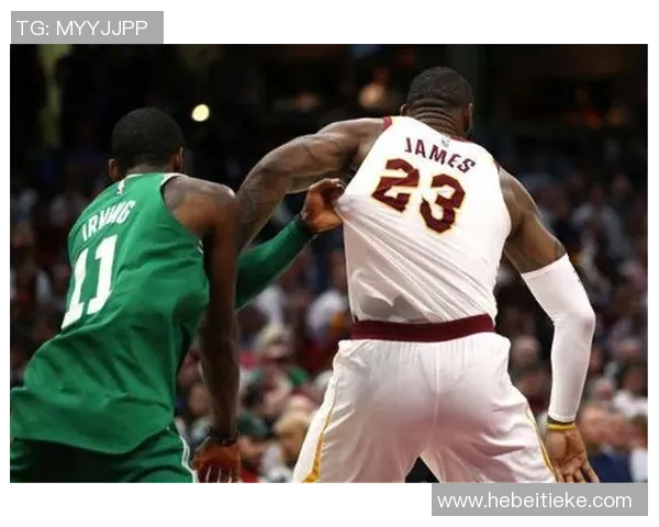 欧文与足球明星亲密合影展现友谊与竞技精神的完美结合