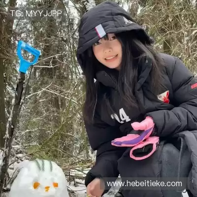 邹朵千